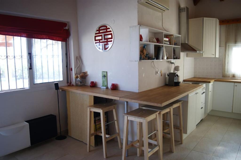 הוילה אגם ווליאגמני House By The Sea At Skaloma, Loutraki מראה חיצוני תמונה